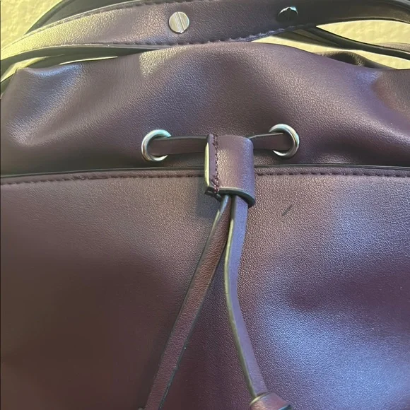 French Connection Dane Drawstring Purple Bucket Bag - Picture 4 of 8